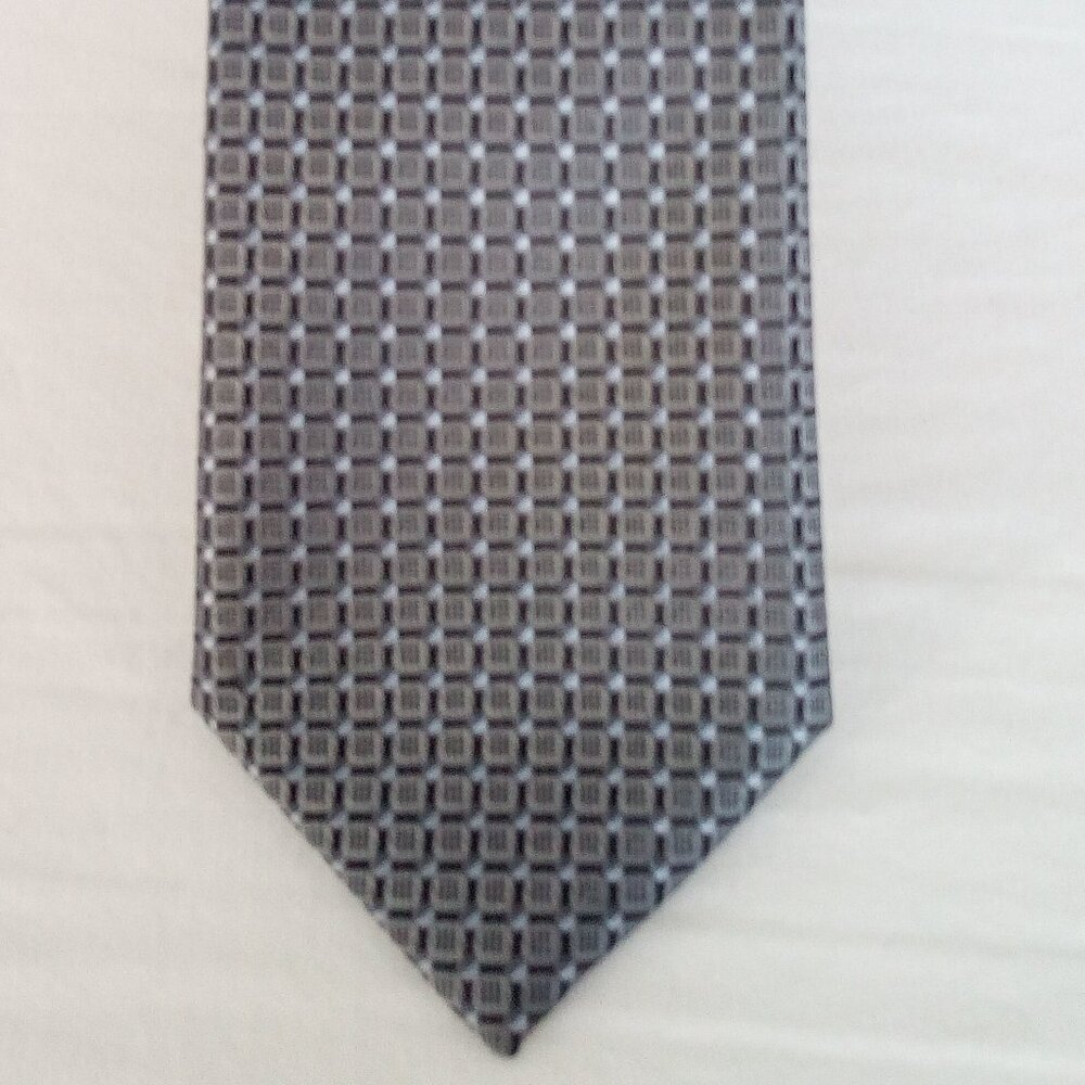 SONDERGAARD Copenhagen Classic 100% Silk Tie in Micro-dot Pattern